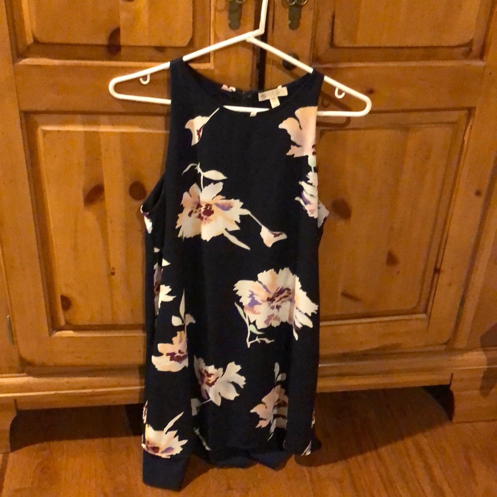 Worn twice! Floral sleeveless dress with underlay